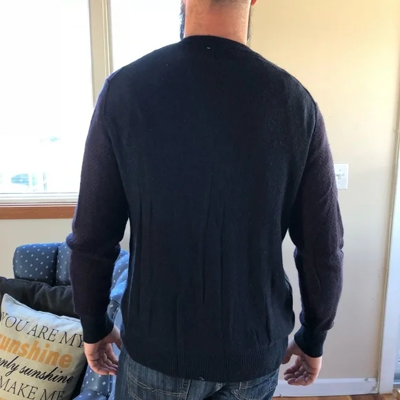 MENS: GAP SWEATER SIZE LARGE - Picture 5 of 6